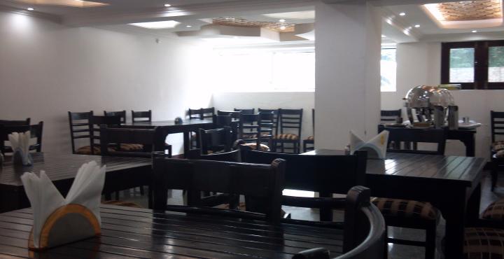 Hotel Grand Jigar ศรีนาการ์ ภายนอก รูปภาพ